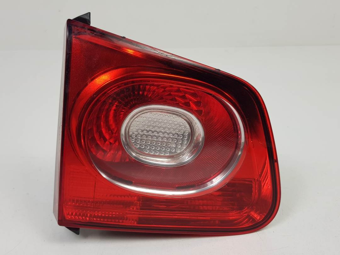 PILOTO TRASERO IZQUIERDO INTERIOR - 5N0945093B - VOLKSWAGEN - TIGUAN (5N1)