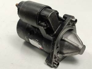 MOTOR ARRANQUE M2T46081 SUZUKI BALENO BERLINA SY (EG) Autodesguaces Alicante