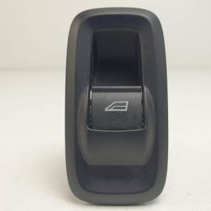 MANDO ELEVALUNAS TRASERO DERECHO G1B514529AA FORD KA+ Autodesguaces Alicante