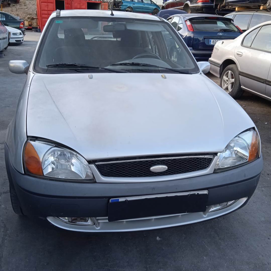 FORD FIESTA BERLINA (DX) (1999 - 2002)