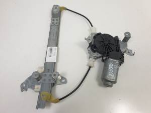 ELEVALUNAS TRASERO DERECHO 4002190A NISSAN QASHQAI (J10) Autodesguaces Alicante