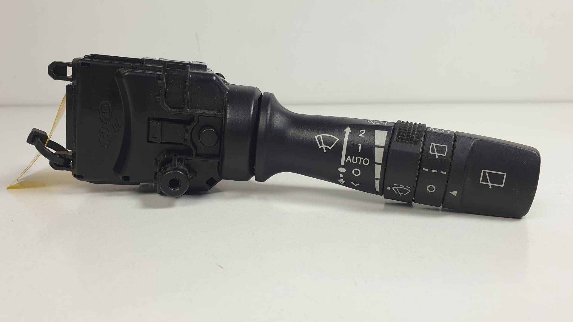 MANDO LIMPIA - 934202Y660 - KIA - CEE'D (JD)