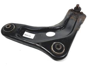 BRAZO SUSPENSION INFERIOR DELANTERO IZQUIERDO PEUGEOT 207 Autodesguaces Alicante