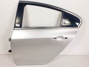 PUERTA TRASERA IZQUIERDA OPEL INSIGNIA BERLINA Autodesguaces Alicante