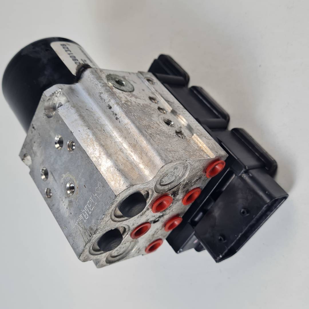 ABS - 13664004 - SAAB - 9-3 CABRIO (YS3F)