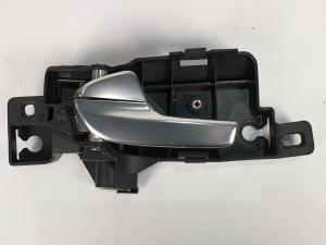 MANETA INTERIOR TRASERA IZQUIERDA 6M21U22601 FORD MONDEO BER. (CA2) Autodesguaces Alicante
