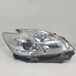 FARO DERECHO TOYOTA PRIUS (ZVW30) Autodesguaces Alicante