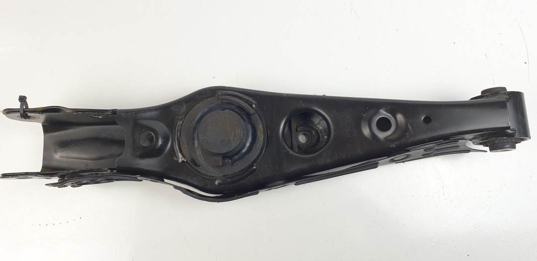 BRAZO SUSPENSION INFERIOR TRASERO DERECHO - 55220D3050 - HYUNDAI - TUCSON