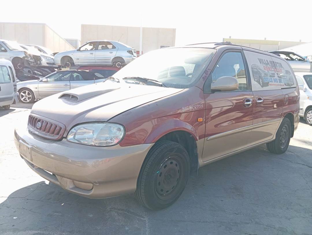 KIA CARNIVAL (1999 - 2001)