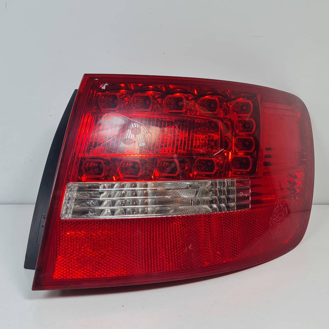 PILOTO TRASERO DERECHO - 89037056 - AUDI - A6 AVANT (4F2)