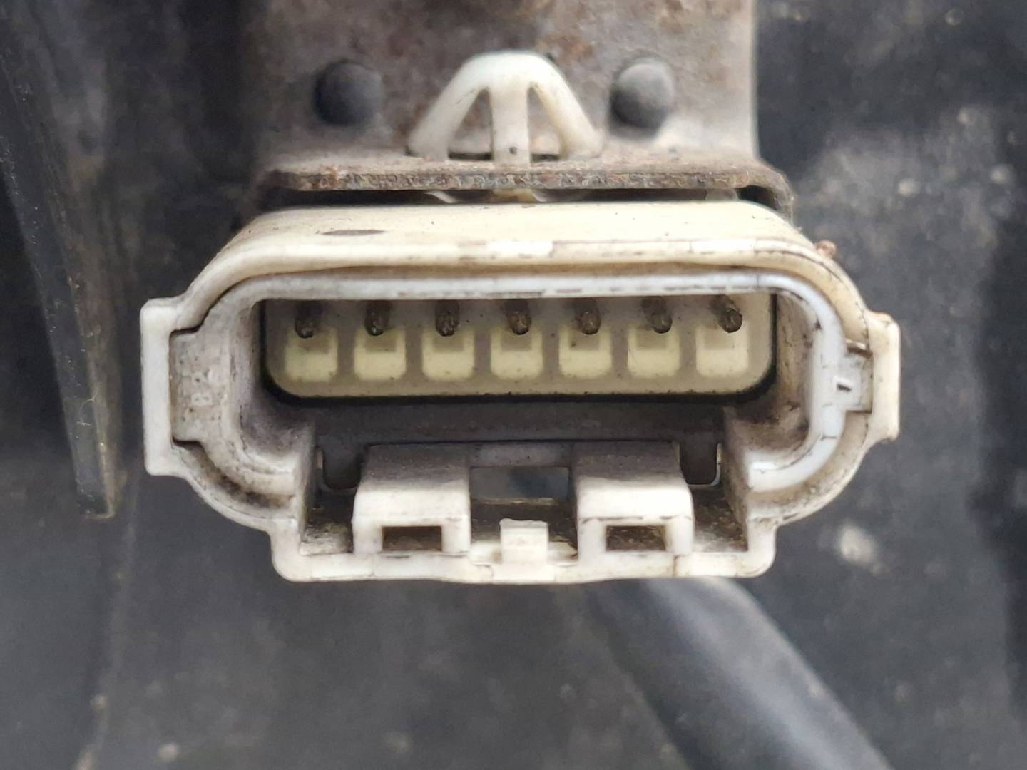 Foto 5 de Faro Derecho Mitsubishi Montero (v20/v40) (1996–2000)