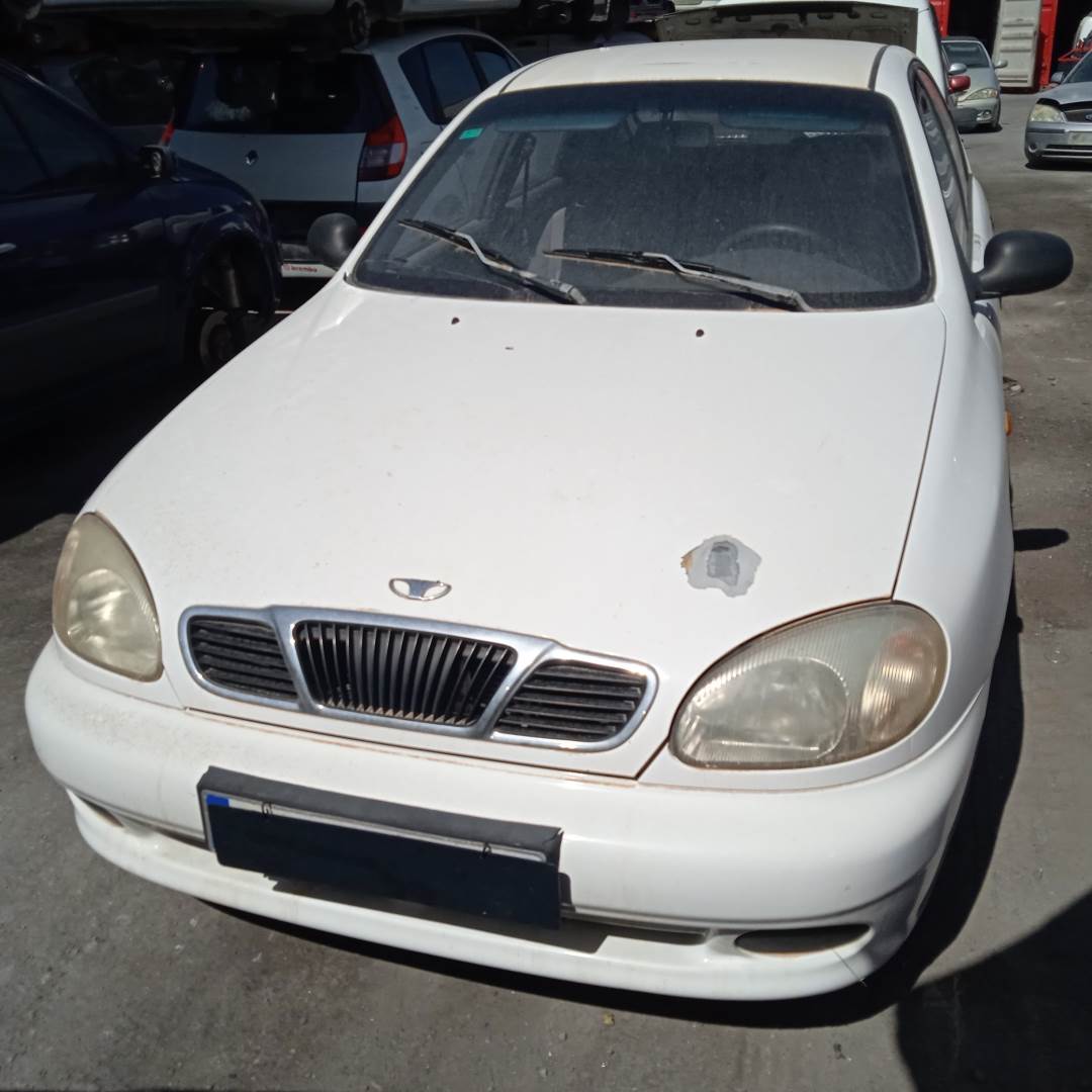 DAEWOO LANOS (1997 - 2004)