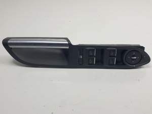 MANDO ELEVALUNAS DELANTERO IZQUIERDO AM5T14A132CA FORD KUGA (CBS) Autodesguaces Alicante