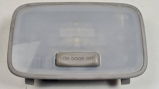 LUZ INTERIOR 928501Y000 HYUNDAI I10 (IA) Autodesguaces Alicante