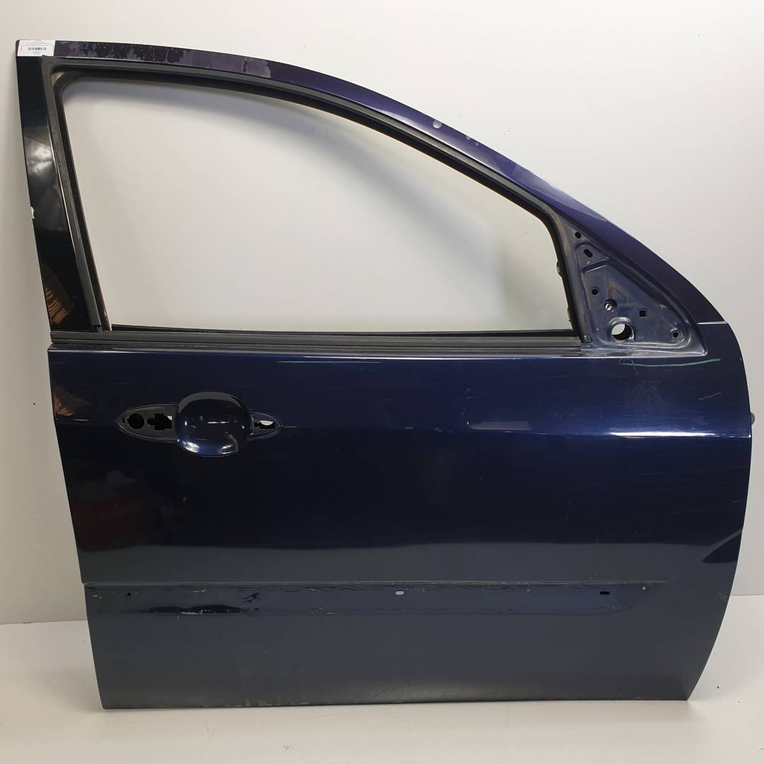 PUERTA DELANTERA DERECHA - FORD - FOCUS BERLINA (CAK)