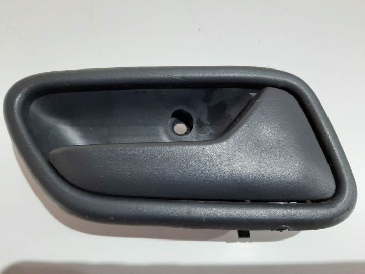 MANETA INTERIOR TRASERA DERECHA SUZUKI IGNIS RM (MH) Autodesguaces Alicante