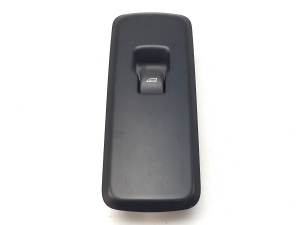 MANDO ELEVALUNAS TRASERO DERECHO AH2214717AB LAND ROVER RANGE ROVER SPORT (L320) Autodesguaces Alicante