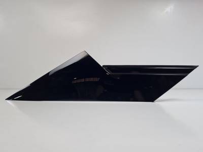 MOLDURAS TRASERAS 39130488 OPEL ASTRA K Autodesguaces Alicante