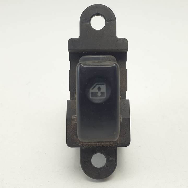 Commande de lève-vitre avant droite - 9358006000 - HYUNDAI - ATOS PRIME (MX)