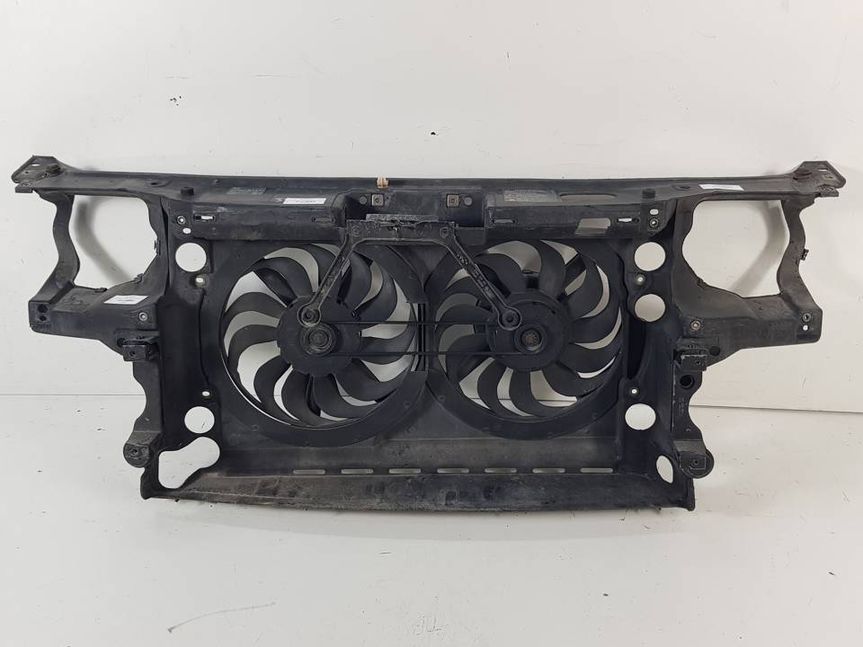 PANEL FRONTAL VOLKSWAGEN GOLF III VARIANT (1H5) Autodesguaces Alicante