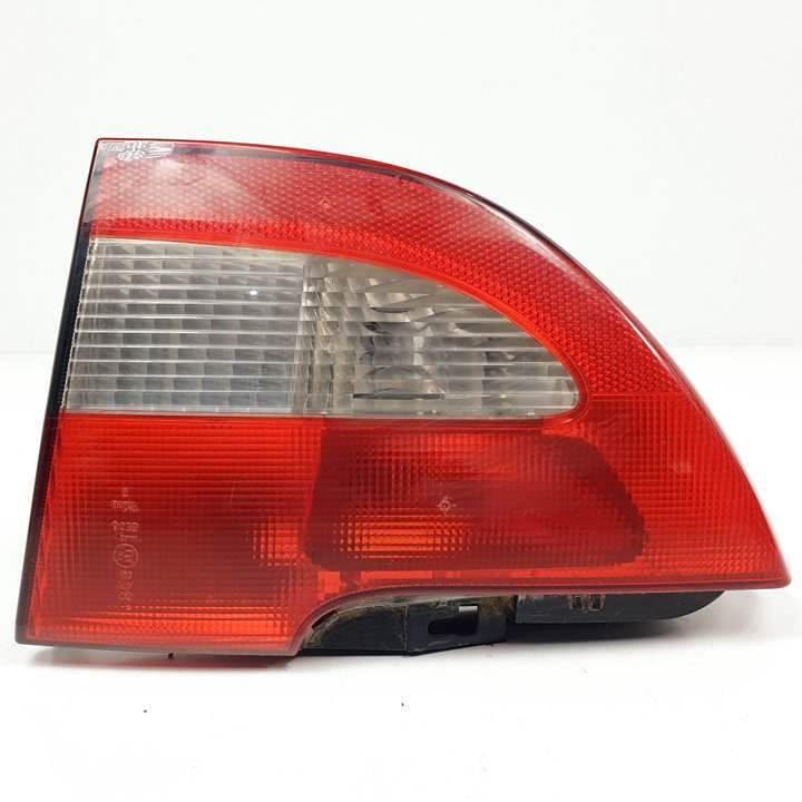 PILOTO TRASERO DERECHO INTERIOR - 7700428053 - RENAULT - MEGANE I FASE 2 CLASSIC (LA..)
