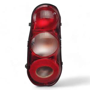 PILOTO TRASERO DERECHO 0012861V001 SMART FORTWO COUPE (C450) Autodesguaces Alicante