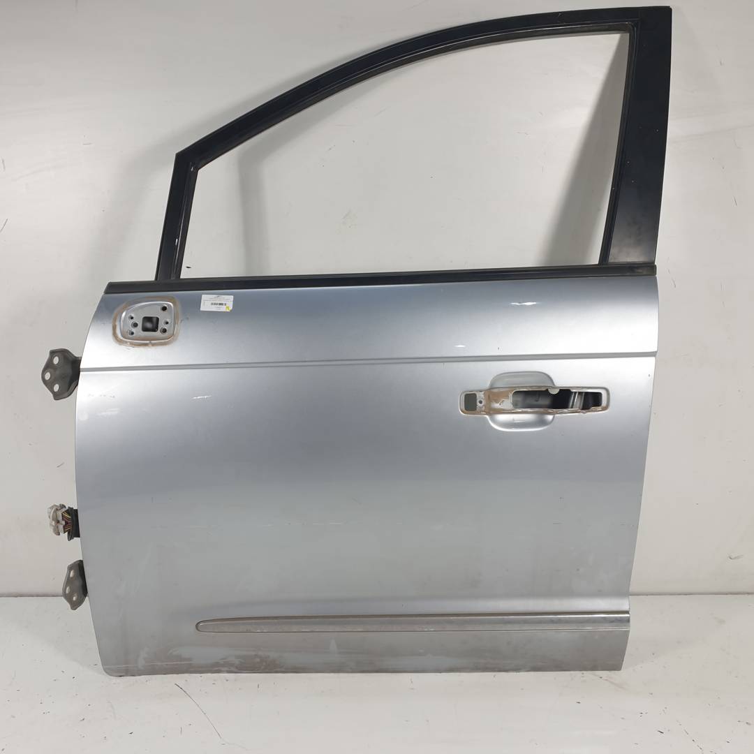 PUERTA DELANTERA IZQUIERDA - SSANGYONG - RODIUS