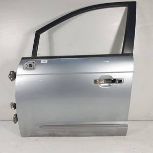 PUERTA DELANTERA IZQUIERDA SSANGYONG RODIUS Autodesguaces Alicante