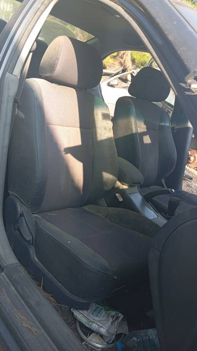 ASIENTO DELANTERO DERECHO