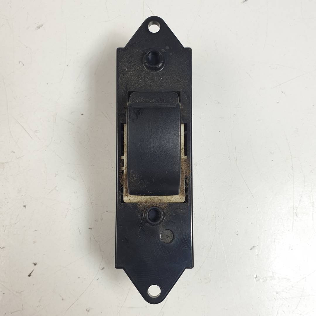 MANDO ELEVALUNAS TRASERO IZQUIERDO - MR587944 - CITROEN - C4 AIRCROSS