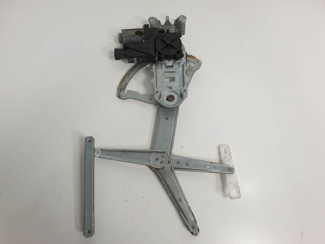 ELEVALUNAS DELANTERO DERECHO - 13173074 - OPEL - CORSA C (F68)