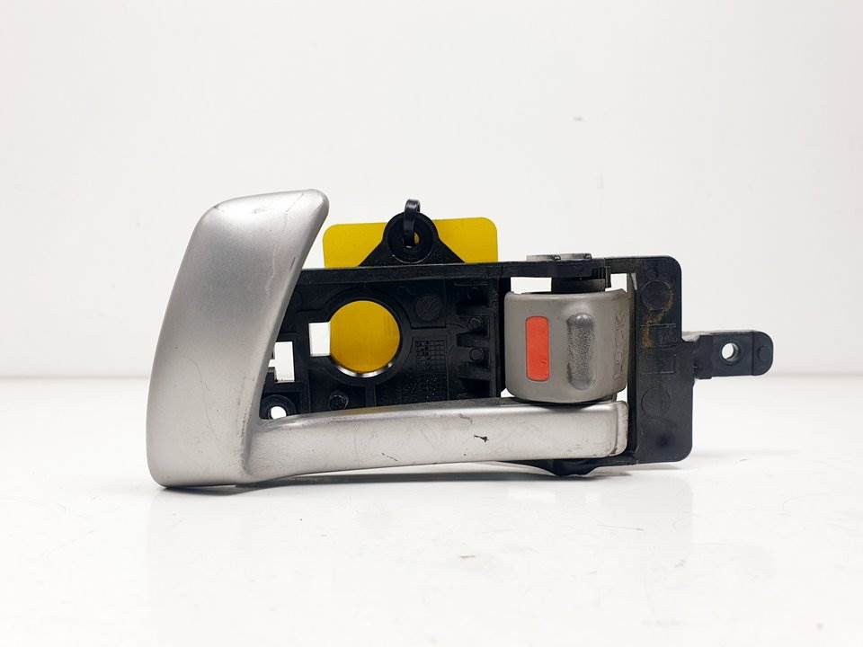 MANETA INTERIOR DELANTERA IZQUIERDA - 82613CM000 - HYUNDAI - SANTA FE (BM)
