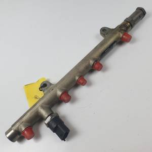 RAMPA INYECTORA 8200347176 RENAULT SCENIC II (X84,JM) Autodesguaces Alicante