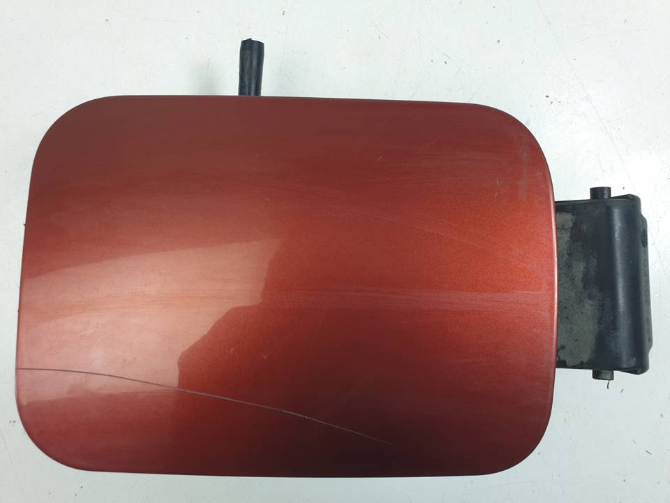 TAPA EXTERIOR COMBUSTIBLE 8200073451 RENAULT MEGANE II BERLINA 5P Autodesguaces Alicante