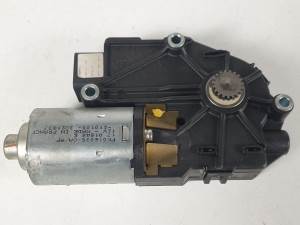 MOTOR TECHO ELECTRICO FR016035OA KIA SORENTO Autodesguaces Alicante