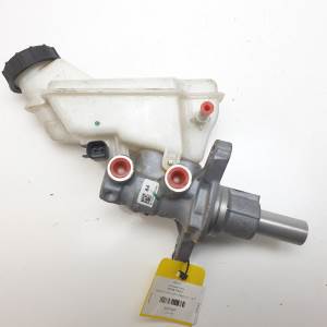 BOMBA FRENO E4B12140 FORD KA+ (2016 - 2019) Autodesguaces Alicante
