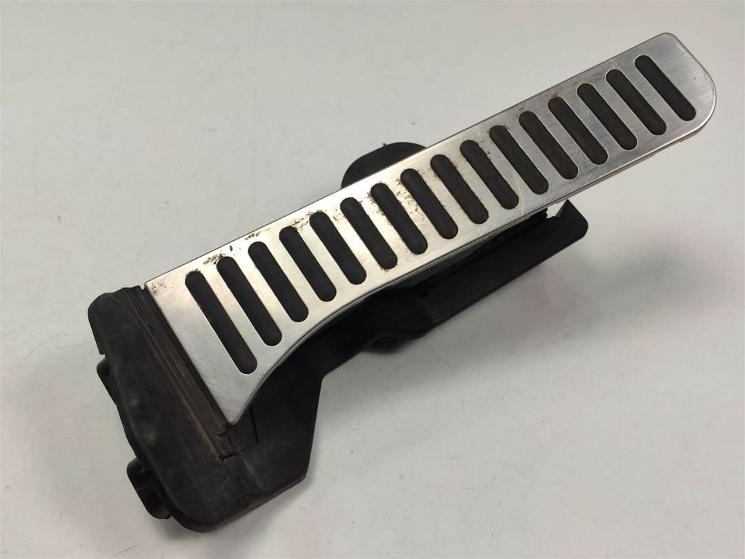 POTENCIOMETRO PEDAL - 1K2721503AM - VOLKSWAGEN - SCIROCCO (138)