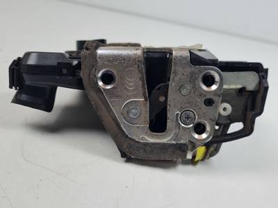 CERRADURA PUERTA DELANTERA IZQUIERDA SUZUKI GRAND VITARA JB (JT) Autodesguaces Alicante