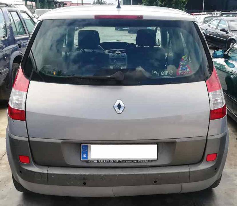 Imagen del vehículo RENAULT MEGANE II BERLINA 5P