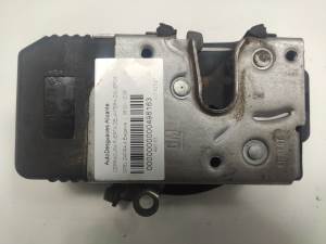 CERRADURA PUERTA DELANTERA IZQUIERDA 24444015 OPEL ZAFIRA A Autodesguaces Alicante
