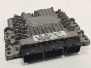 CENTRALITA MOTOR UCE 8200981816 RENAULT LAGUNA III Autodesguaces Alicante