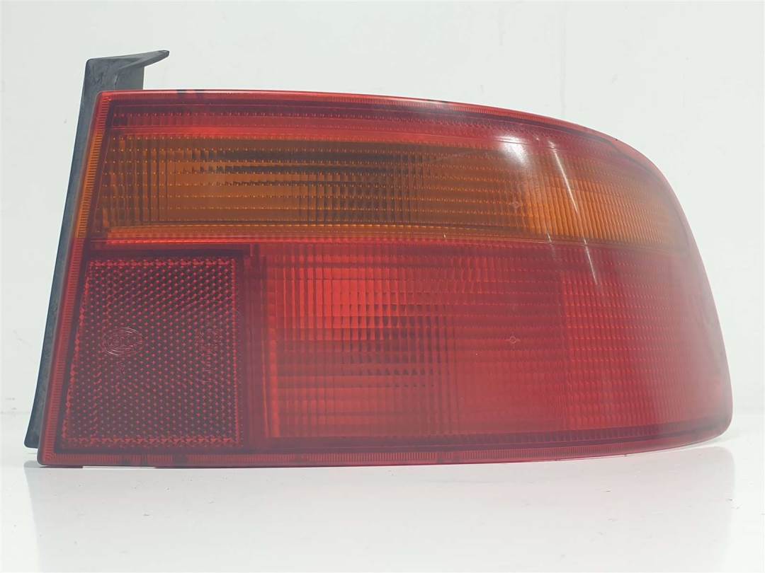 PILOTO TRASERO DERECHO - 23623400 - HONDA - ACCORD BERLINA (CC/CE)