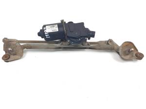 MOTOR LIMPIA DELANTERO 851100F020 TOYOTA COROLLA VERSO (R1) Autodesguaces Alicante