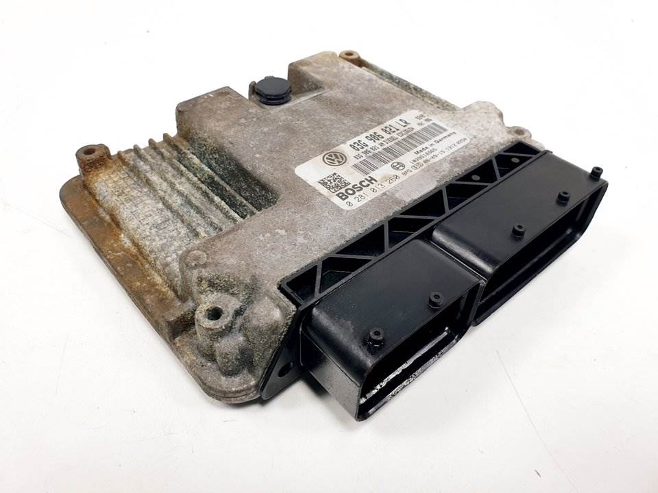 CENTRALITA MOTOR UCE - 0281013260 - VOLKSWAGEN - PASSAT BERLINA (3C2)
