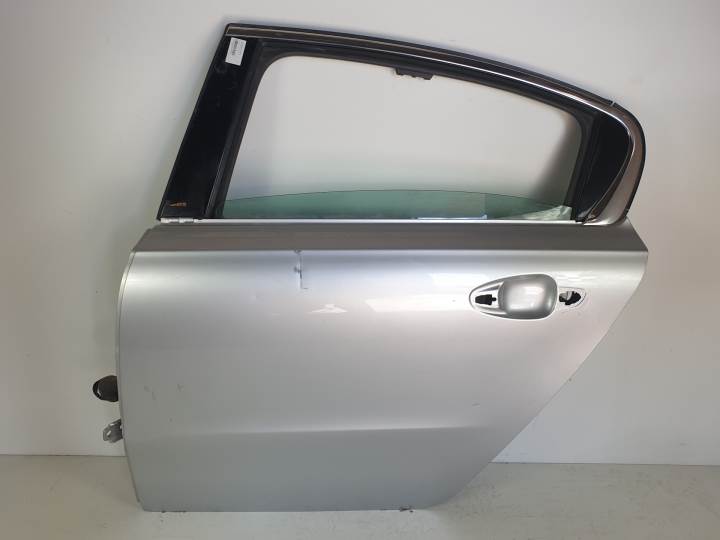 PUERTA TRASERA IZQUIERDA PEUGEOT 508 Autodesguaces Alicante
