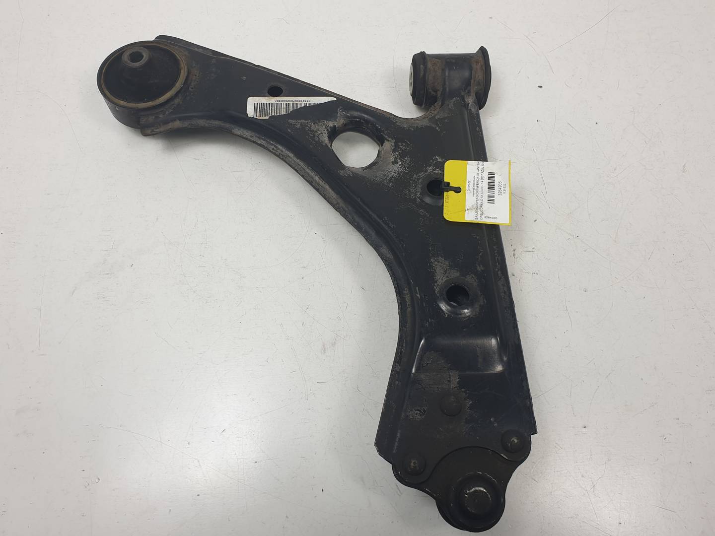 BRAZO SUSPENSION INFERIOR DELANTERO IZQUIERDO - OPEL - CORSA D