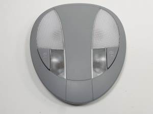 LUZ INTERIOR A2118201901 MERCEDES CLASE E (W211) BERLINA Autodesguaces Alicante