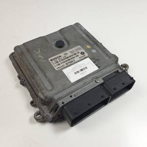 CENTRALITA MOTOR UCE 0281013530 CHRYSLER GRAND VOYAGER Autodesguaces Alicante