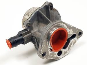 DEPRESOR FRENO / BOMBA VACIO 8200113585 RENAULT CLIO II FASE II (B/CB0) Autodesguaces Alicante