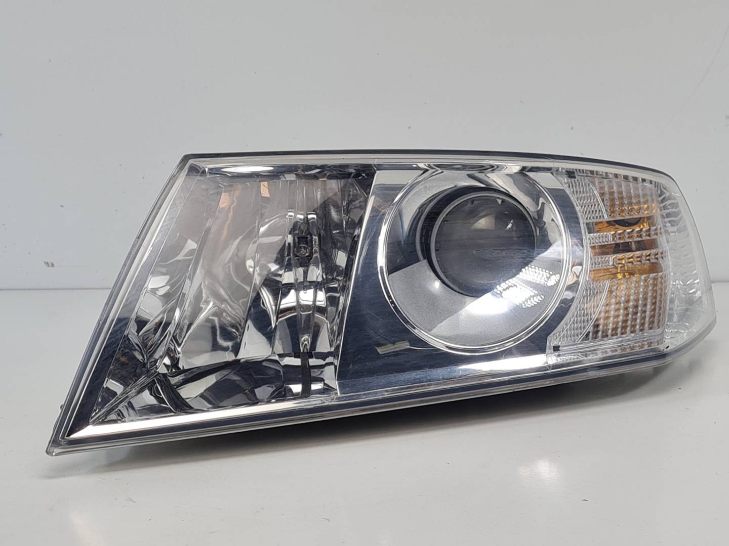 Left headlight - 1Z2941017M - SKODA - OCTAVIA BERLINA (1Z3)
